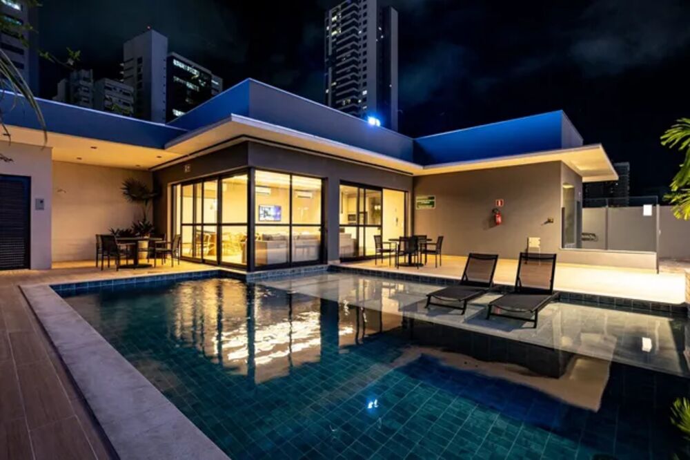 Apartamento à venda com 3 quartos, 132m² - Foto 2