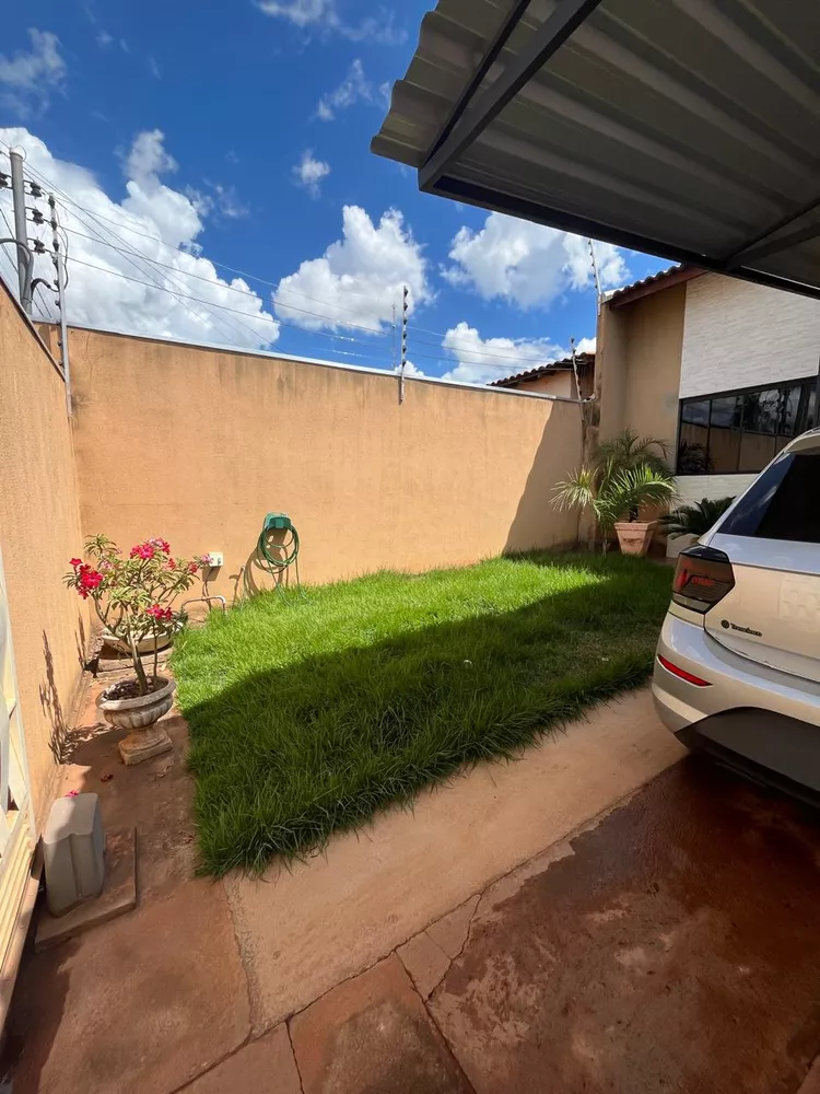 Casa à venda com 2 quartos, 60m² - Foto 6