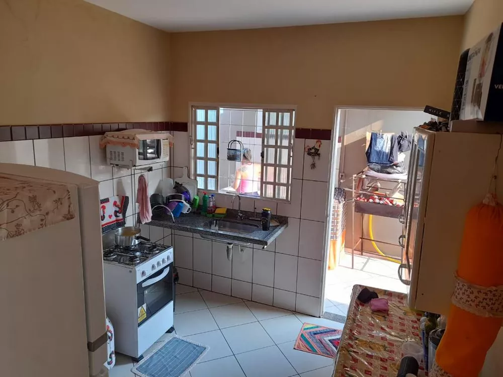 Casa à venda com 3 quartos, 91m² - Foto 3