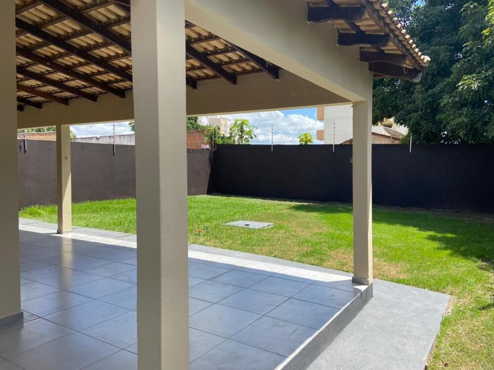 Casa à venda com 2 quartos, 131m² - Foto 4