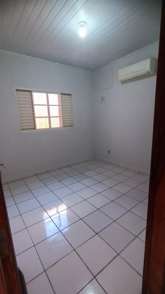 Casa à venda com 2 quartos, 87m² - Foto 2