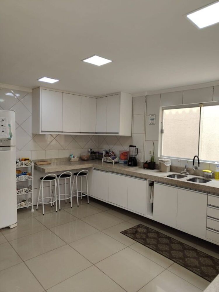 Sobrado à venda com 7 quartos, 346m² - Foto 20