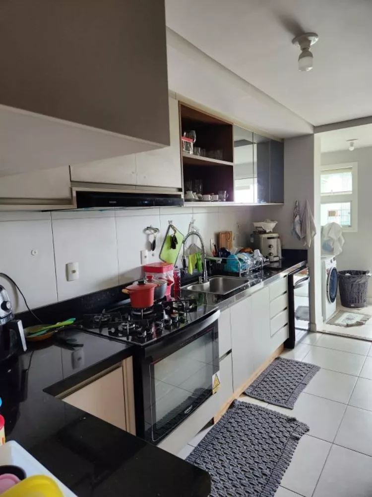 Apartamento à venda com 3 quartos, 138m² - Foto 7