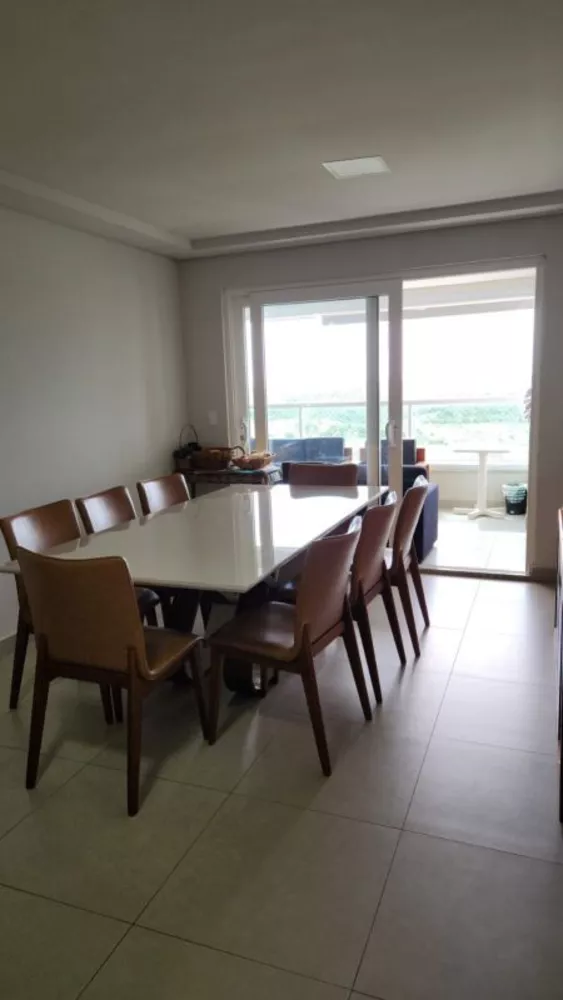 Apartamento à venda com 3 quartos, 138m² - Foto 3