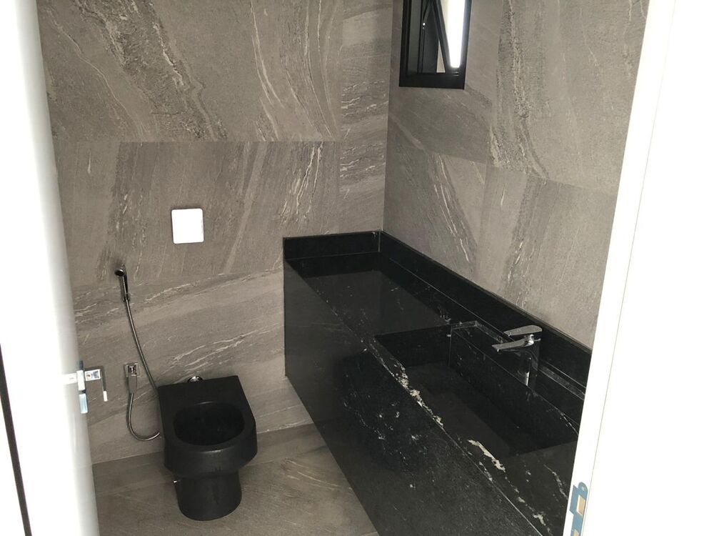 Casa de Condomínio à venda com 3 quartos, 290m² - Foto 4