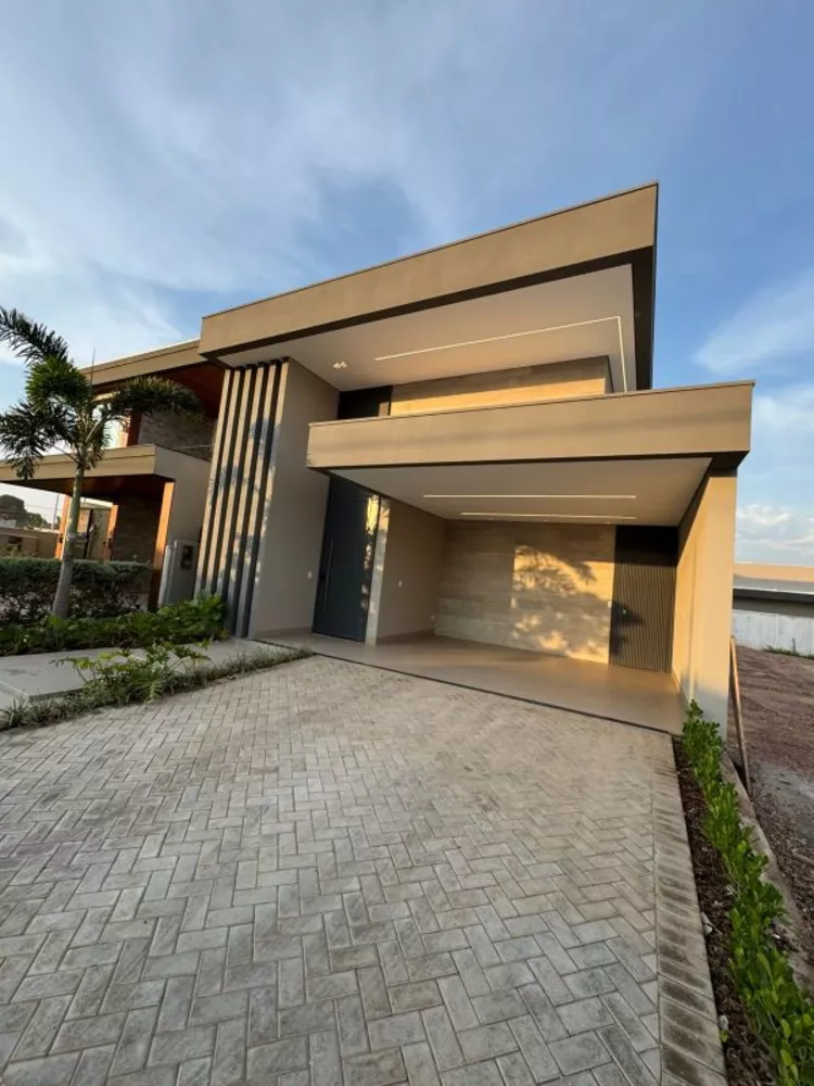 Casa de Condomínio à venda com 3 quartos, 158m² - Foto 1