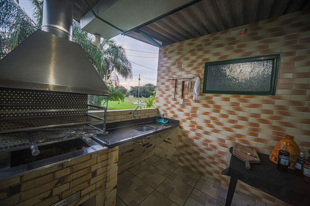 Fazenda à venda com 6 quartos, 42m² - Foto 3