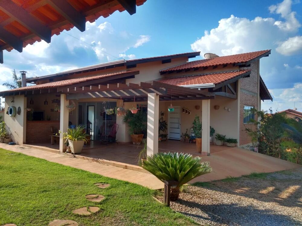 Casa, 4 quartos, 160 m² - Foto 1