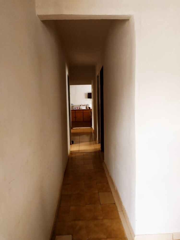Casa à venda com 4 quartos, 250m² - Foto 5