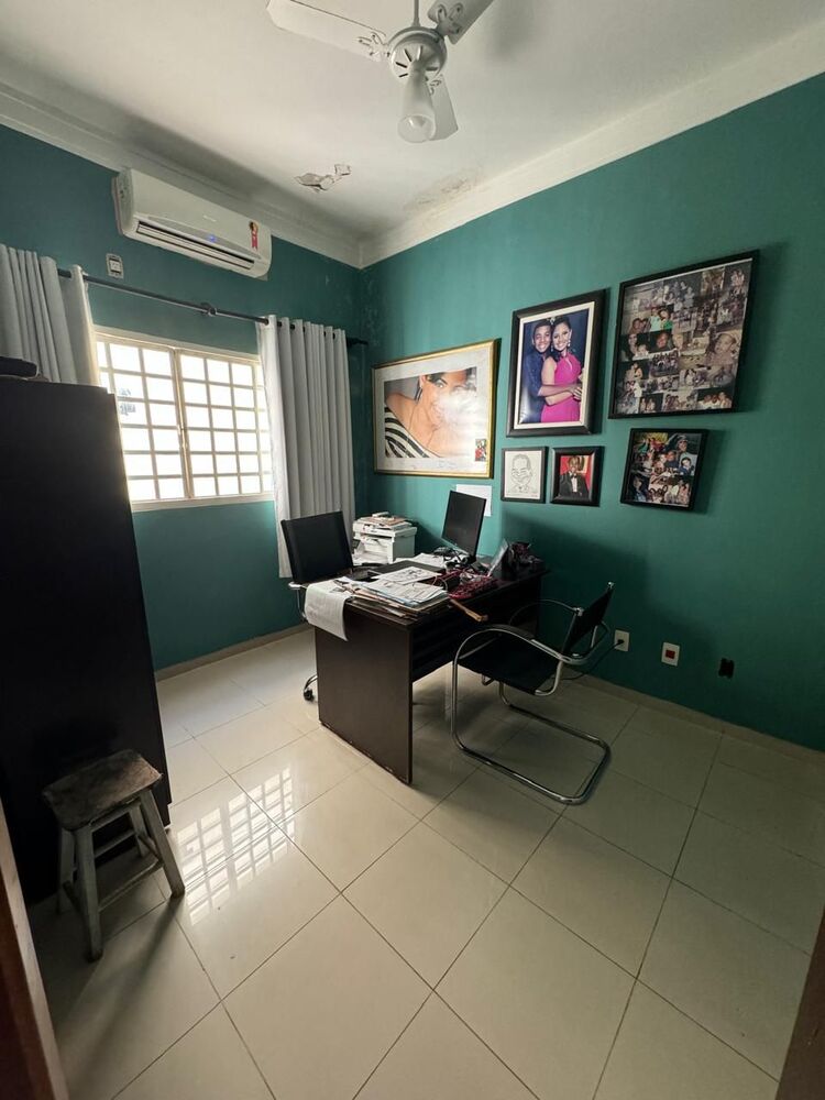 Casa à venda com 3 quartos, 314m² - Foto 5
