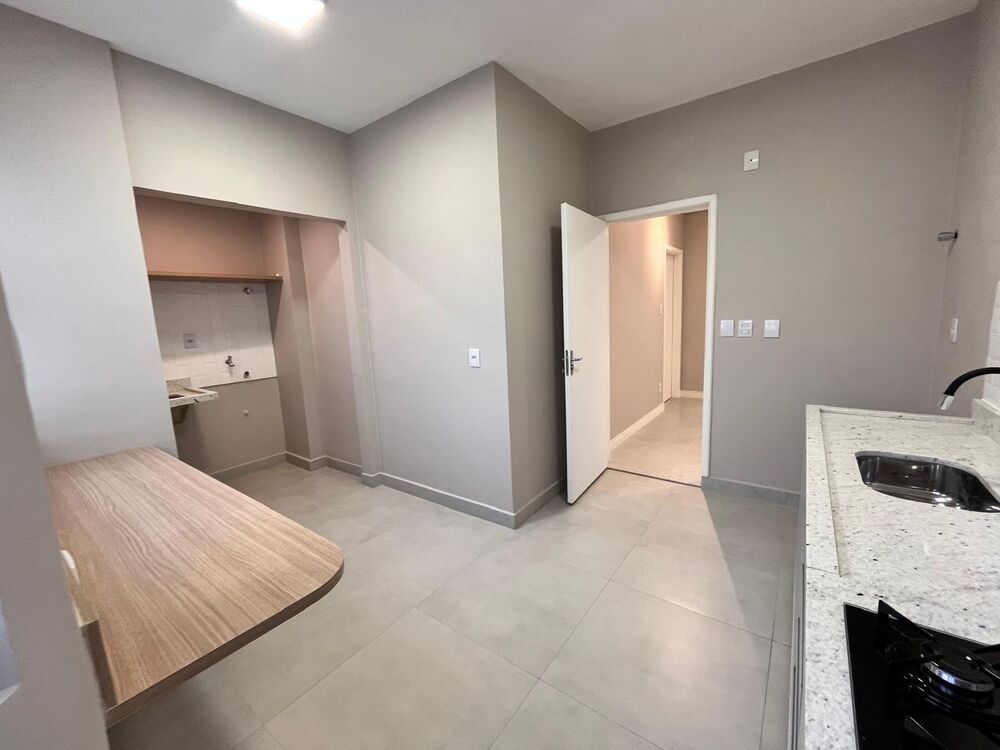 Apartamento à venda com 3 quartos, 89m² - Foto 3