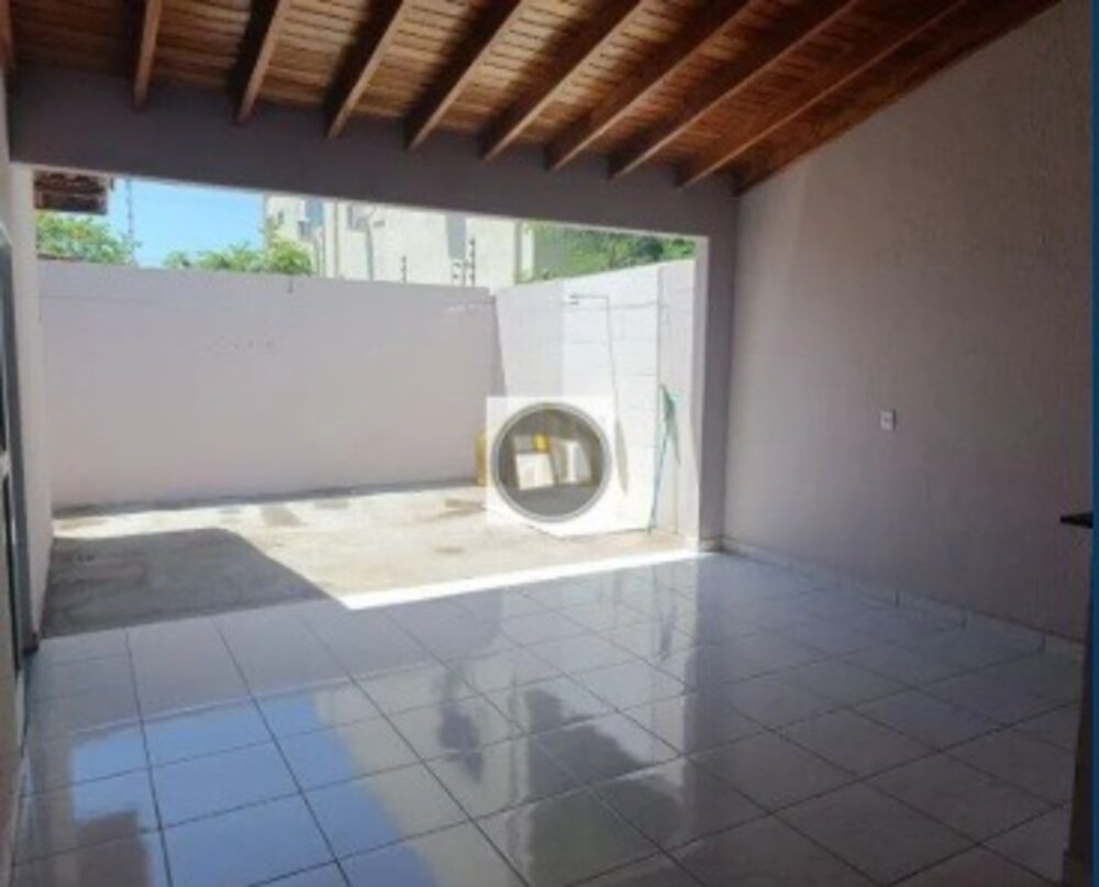 Casa à venda com 3 quartos, 135m² - Foto 3