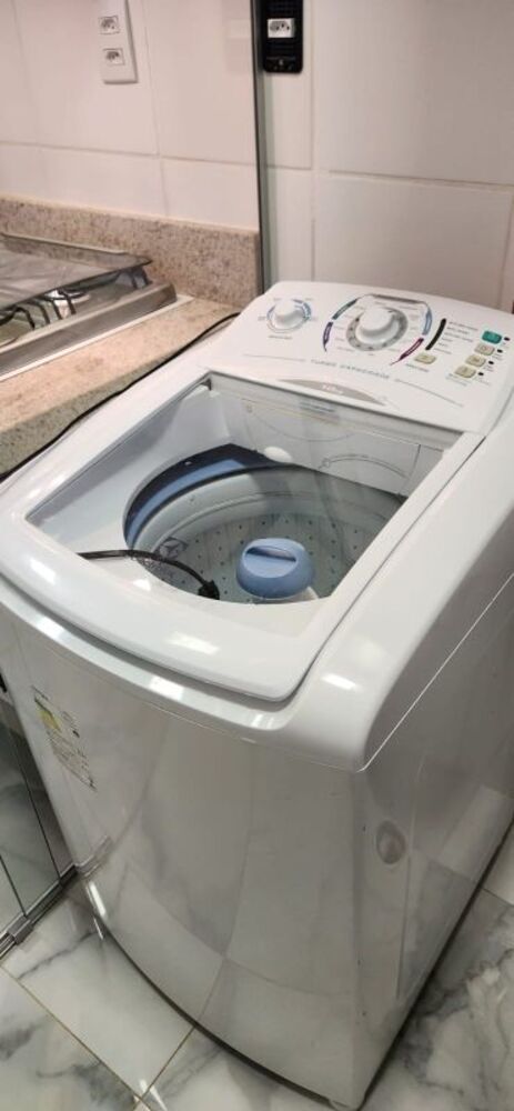 Apartamento à venda com 2 quartos, 40m² - Foto 2