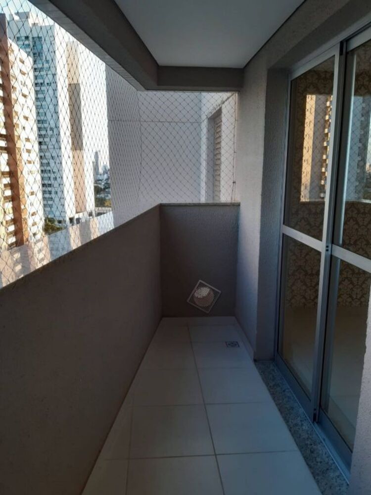 Apartamento à venda com 3 quartos, 89m² - Foto 2
