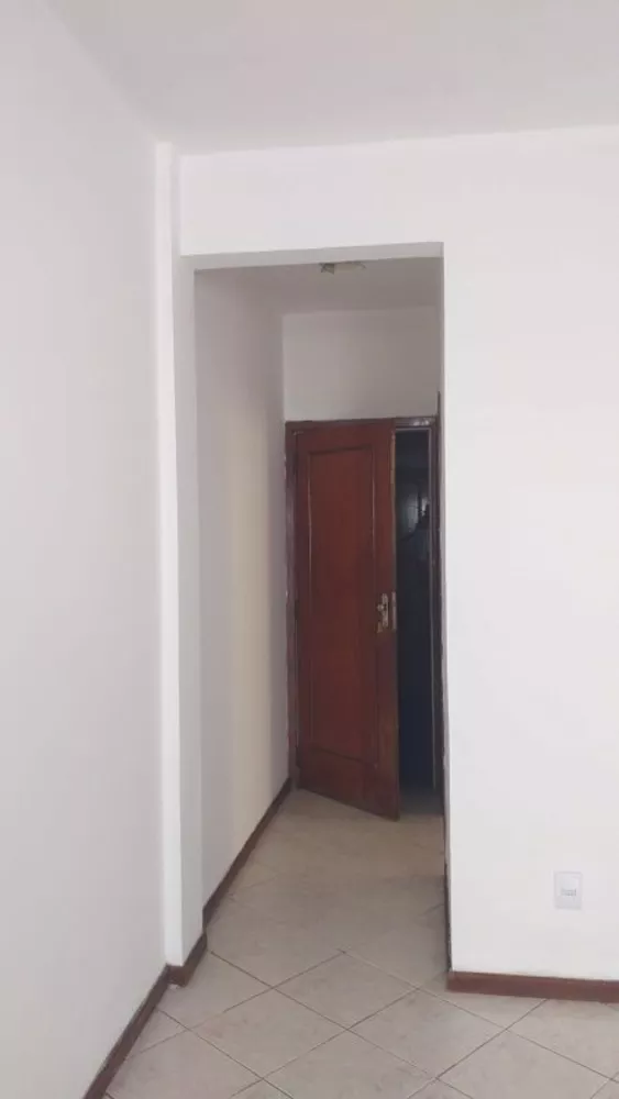 Apartamento à venda com 3 quartos, 67m² - Foto 3