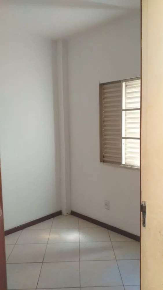 Apartamento à venda com 3 quartos, 67m² - Foto 8