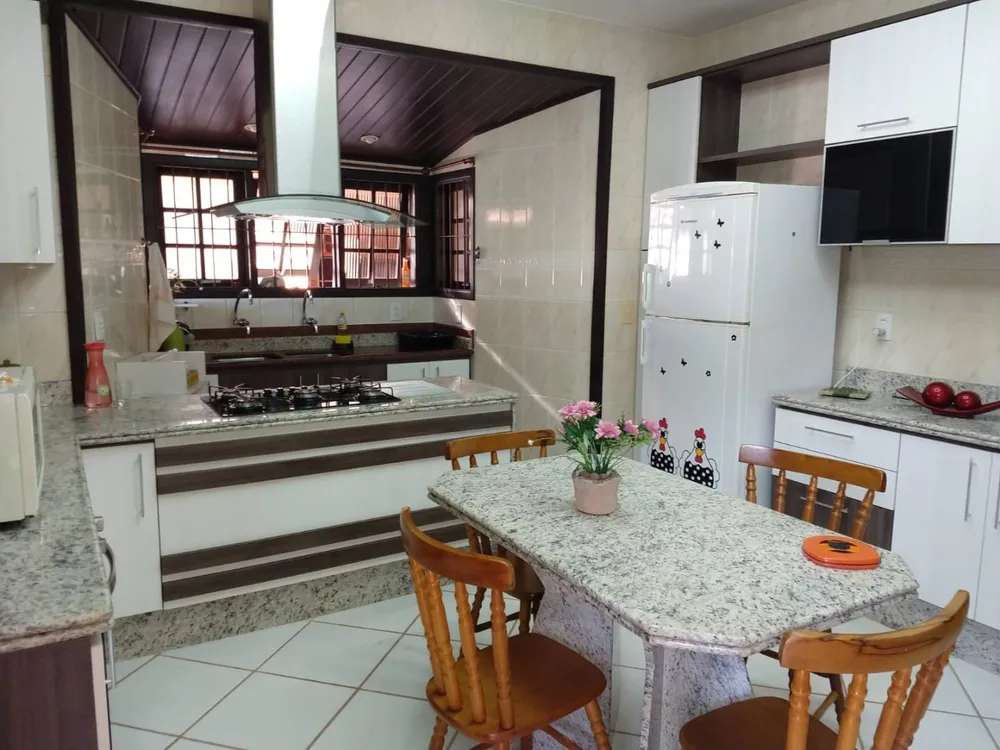 Casa, 3 quartos, 420 m² - Foto 4