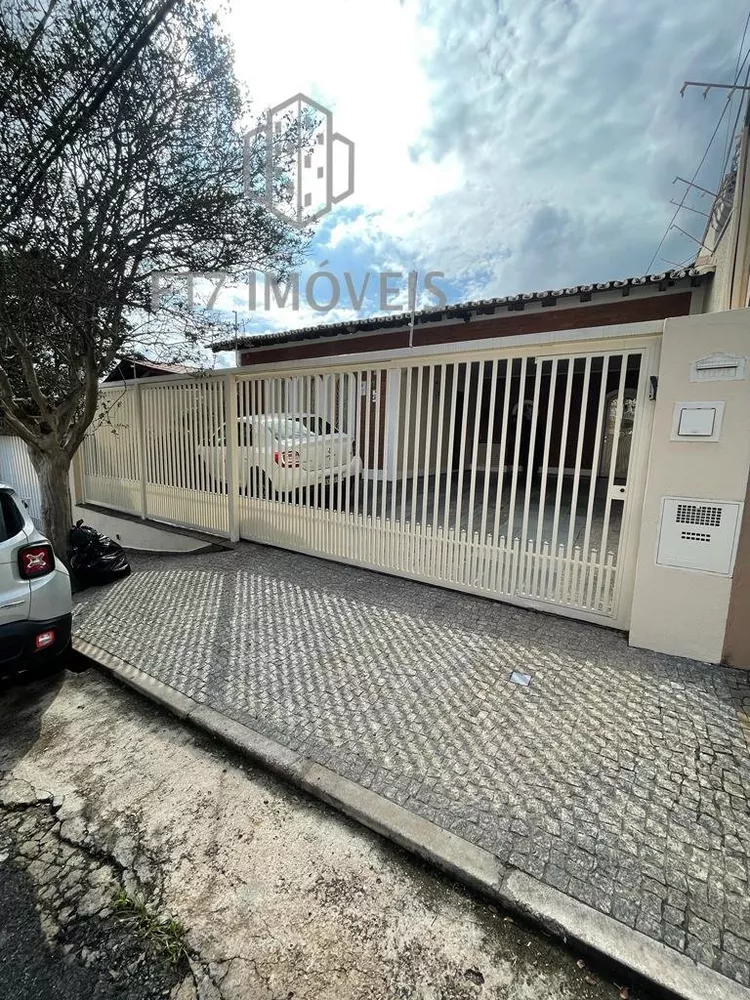Casa, 4 quartos, 258 m² - Foto 4