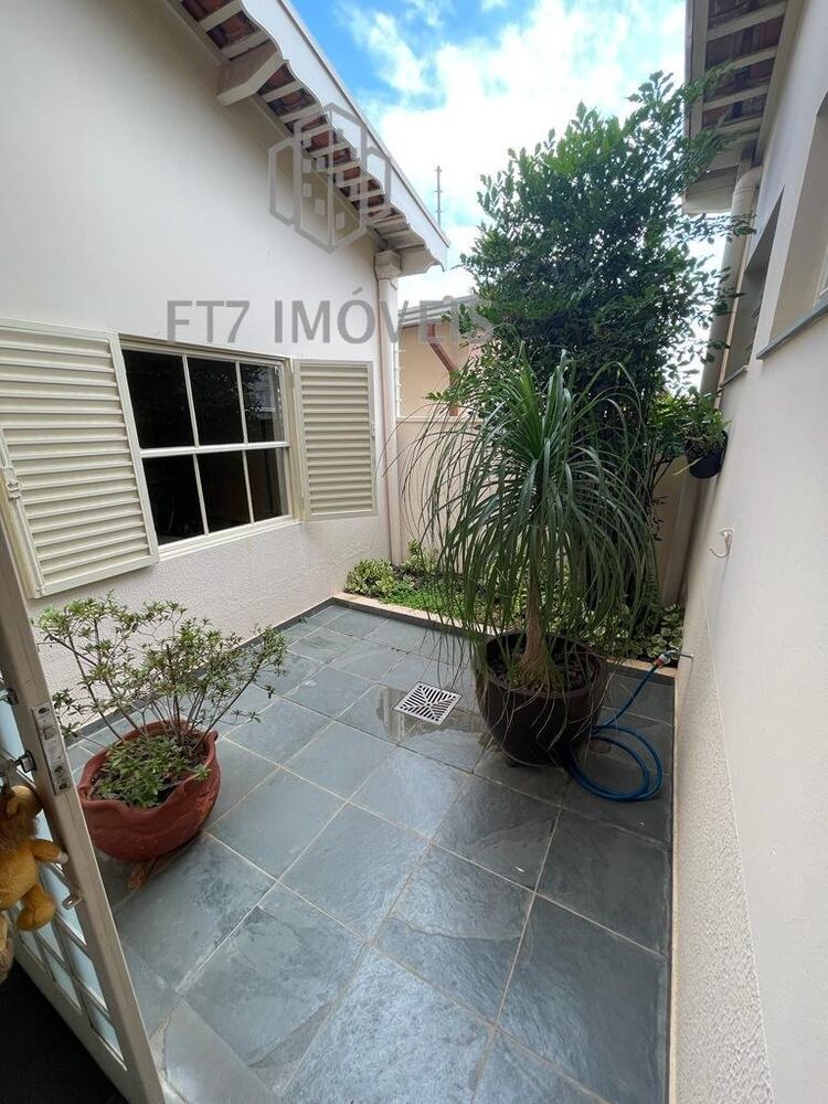 Casa, 4 quartos, 258 m² - Foto 9