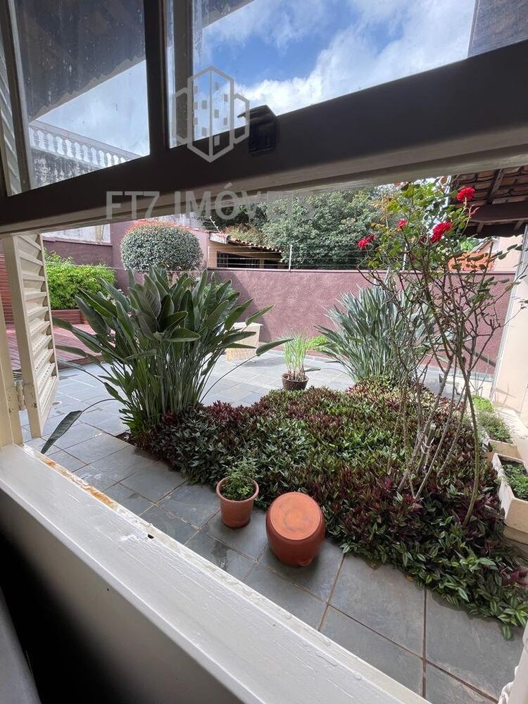 Casa, 4 quartos, 258 m² - Foto 16