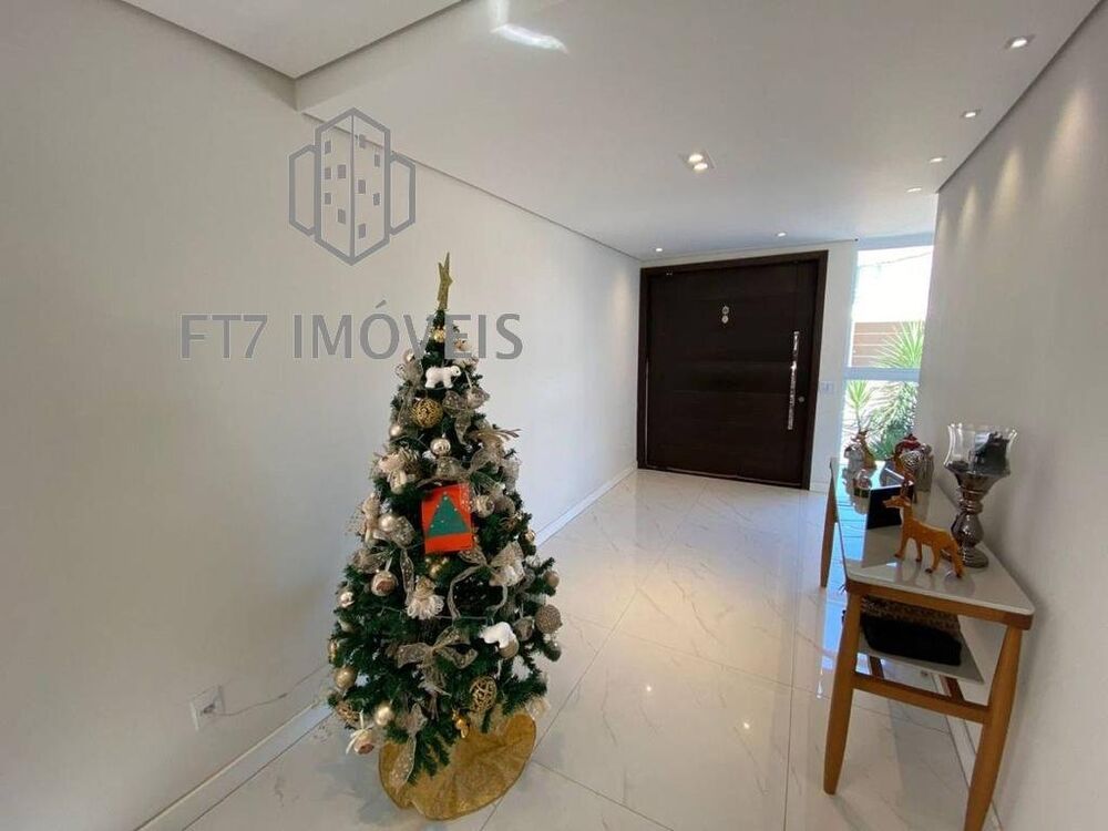 Casa à venda com 4 quartos, 325m² - Foto 2