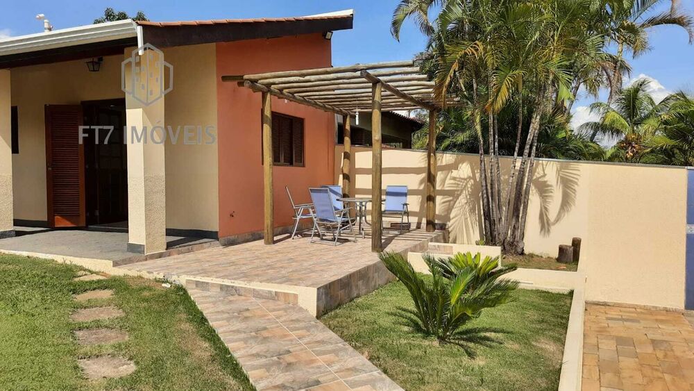 Chácara à venda com 2 quartos, 206m² - Foto 2
