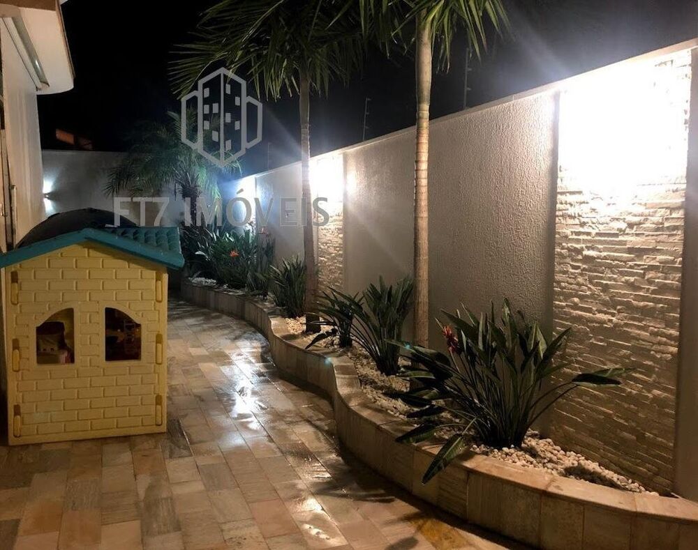 Casa, 3 quartos, 327 m² - Foto 42