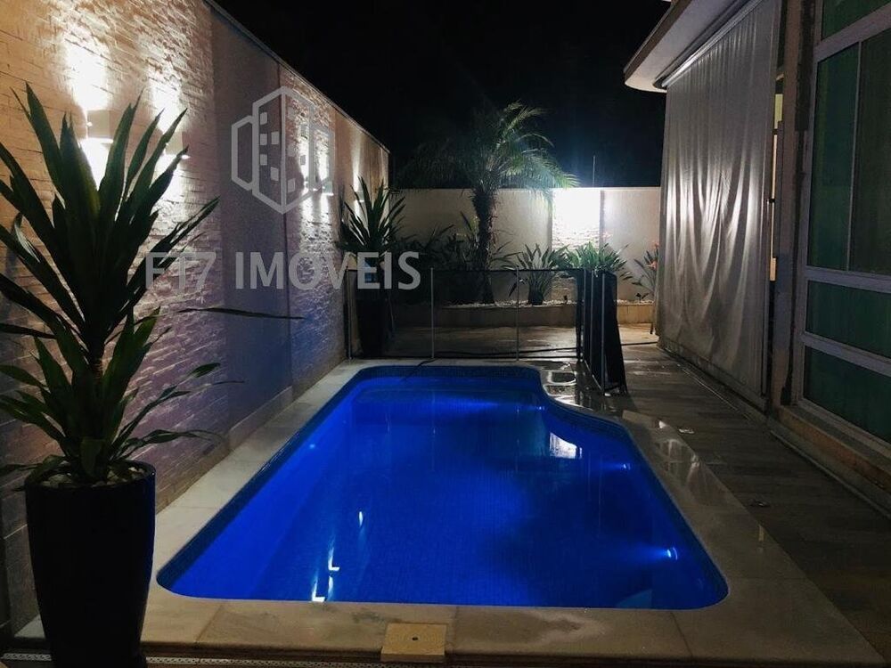 Casa, 3 quartos, 327 m² - Foto 32