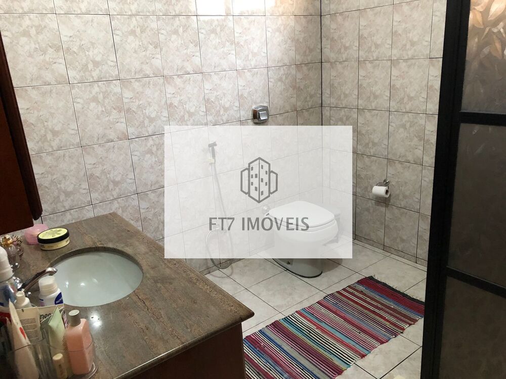 Casa à venda com 3 quartos, 250m² - Foto 10