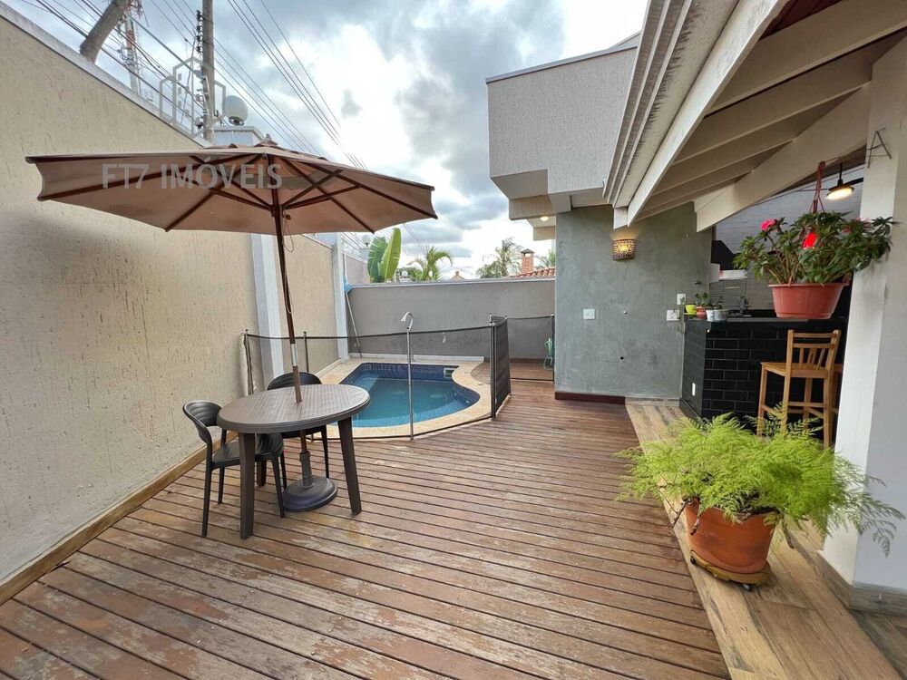 Casa, 3 quartos, 235 m² - Foto 22