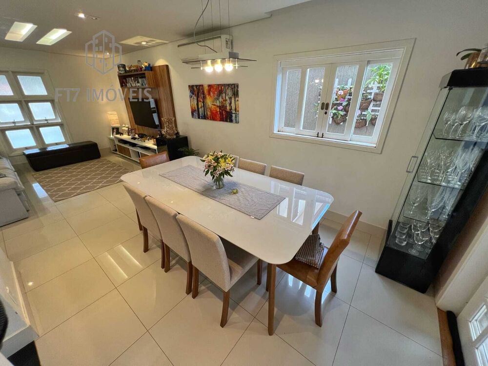 Casa, 3 quartos, 235 m² - Foto 36