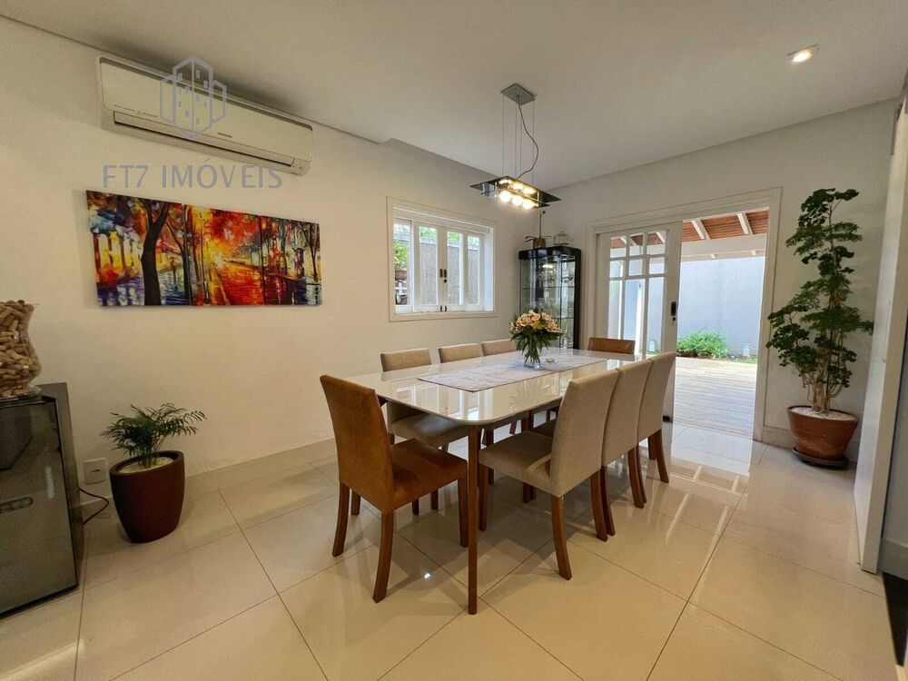 Casa, 3 quartos, 235 m² - Foto 37