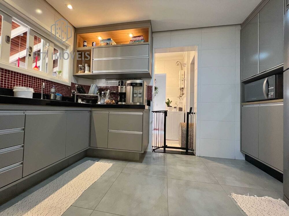 Casa, 3 quartos, 235 m² - Foto 41