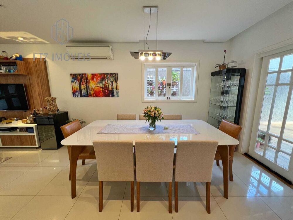 Casa, 3 quartos, 235 m² - Foto 43