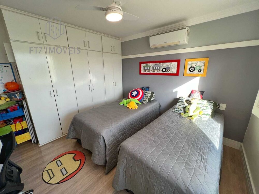 Casa, 3 quartos, 235 m² - Foto 35