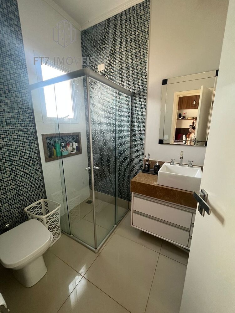 Sobrado à venda com 4 quartos, 252m² - Foto 26