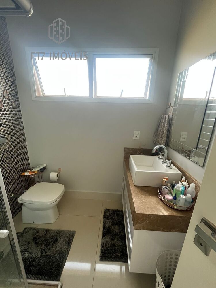 Sobrado à venda com 4 quartos, 252m² - Foto 35