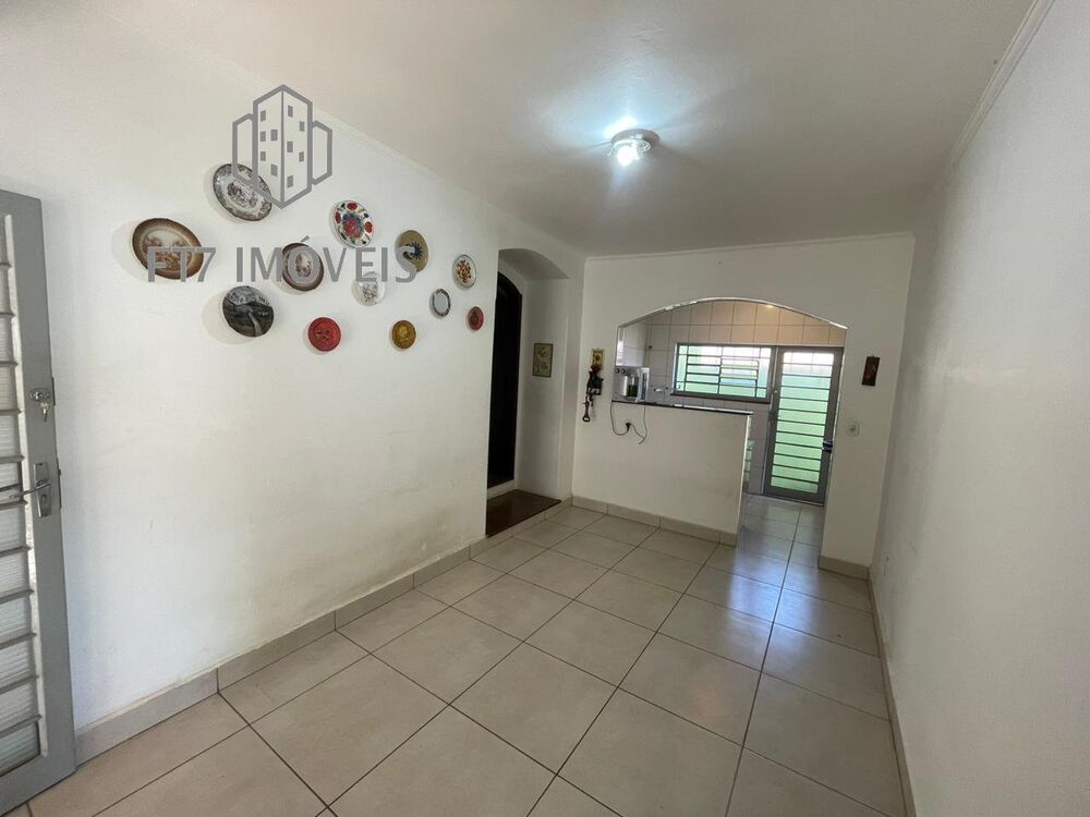 Casa, 3 quartos, 220 m² - Foto 2