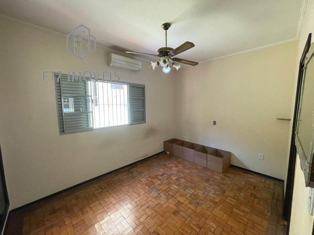 Casa, 3 quartos, 220 m² - Foto 3