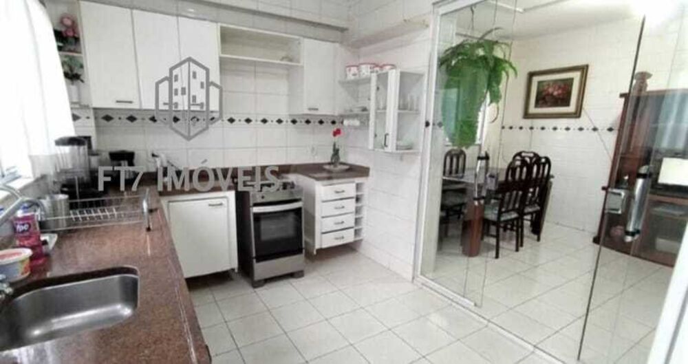 Casa, 3 quartos, 192 m² - Foto 11