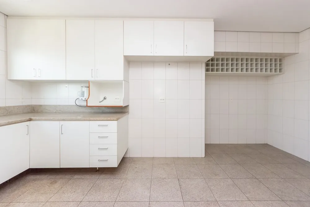 Apartamento, 3 quartos, 159 m² - Foto 1