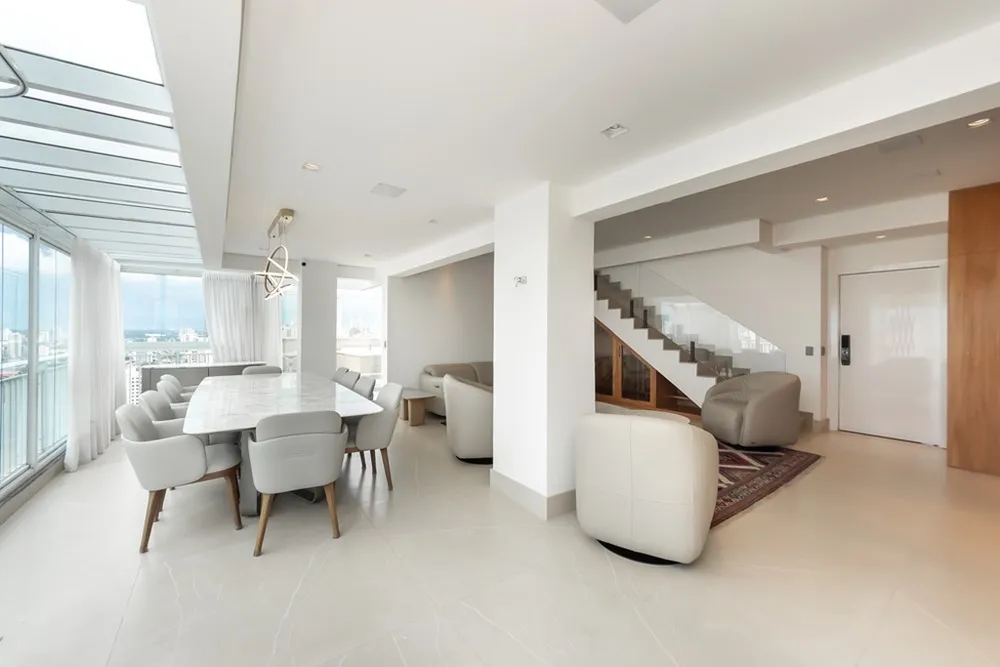 Cobertura, 3 quartos, 175 m² - Foto 1