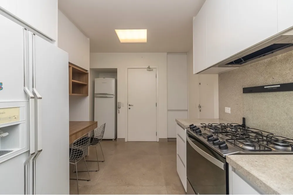 Apartamento, 3 quartos, 213 m² - Foto 4