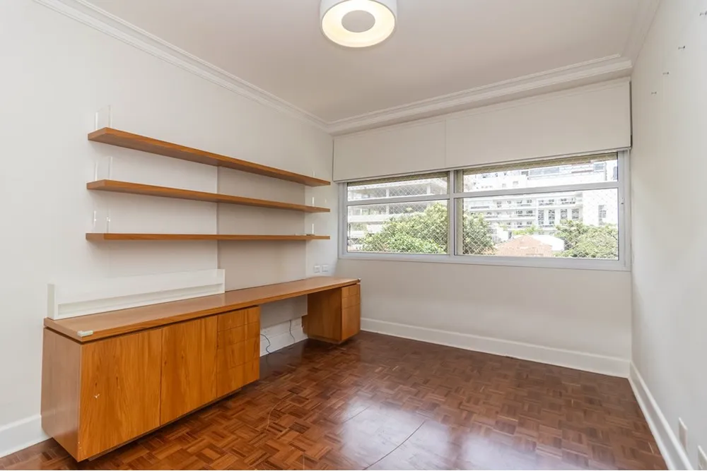 Apartamento, 3 quartos, 213 m² - Foto 2