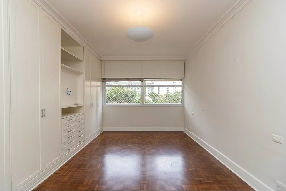 Apartamento, 3 quartos, 213 m² - Foto 1
