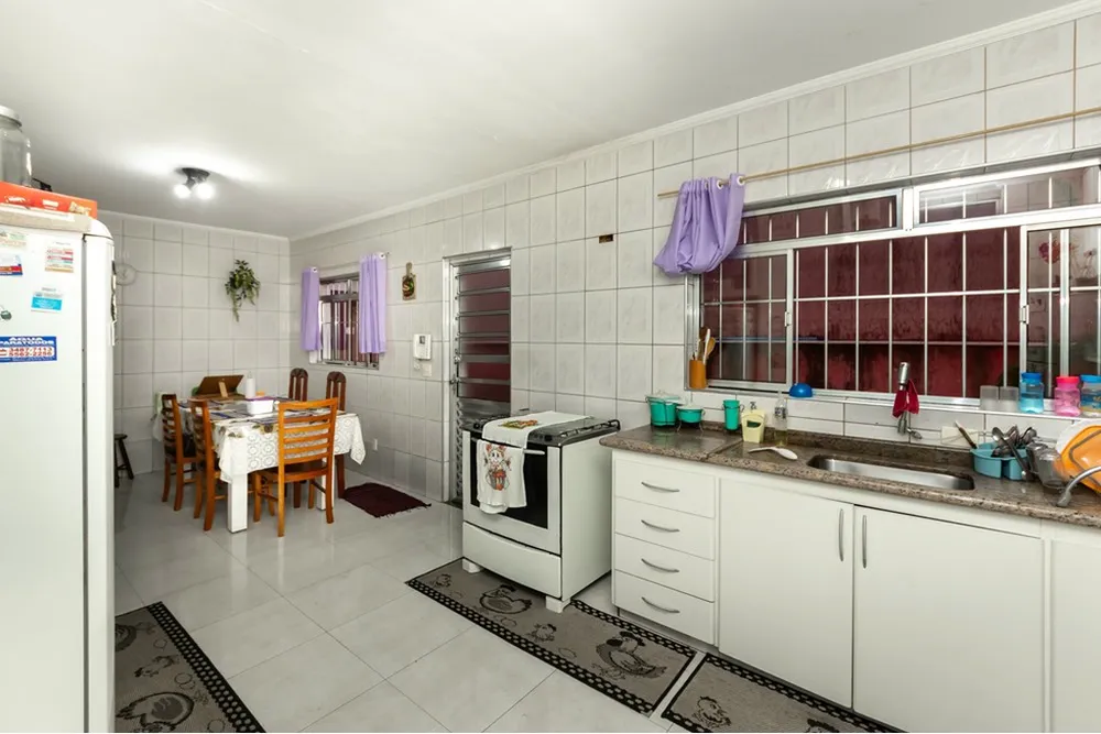 Casa, 3 quartos, 250 m² - Foto 2