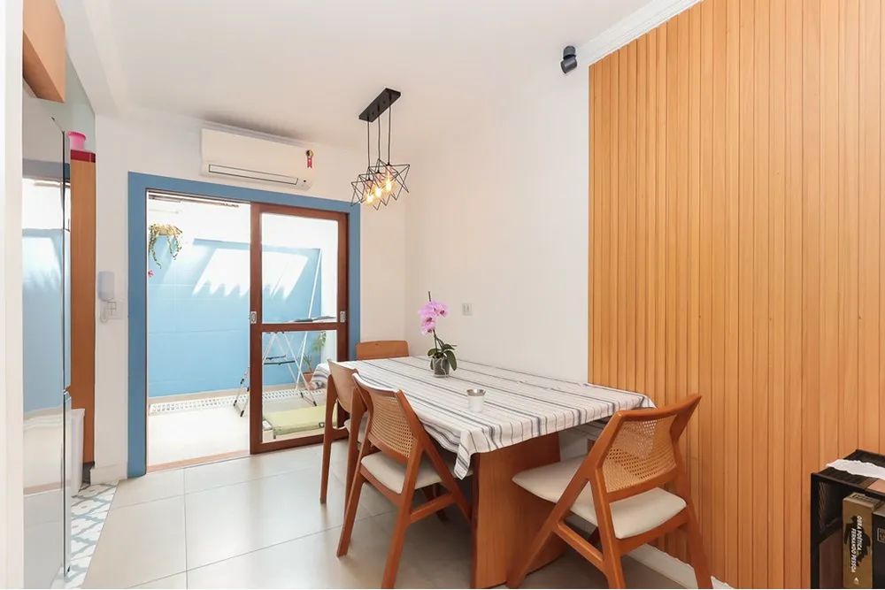 Casa, 3 quartos, 105 m² - Foto 1