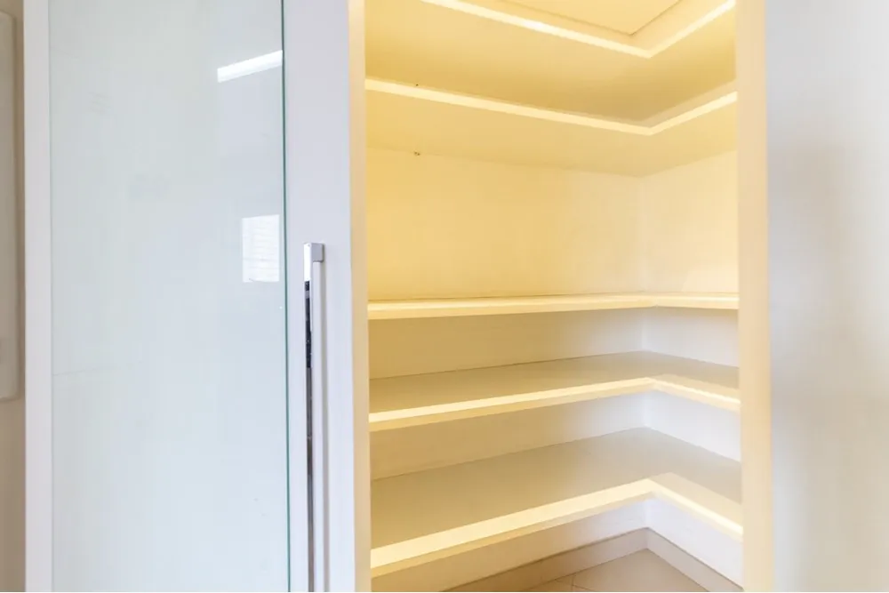 Apartamento, 3 quartos, 247 m² - Foto 2
