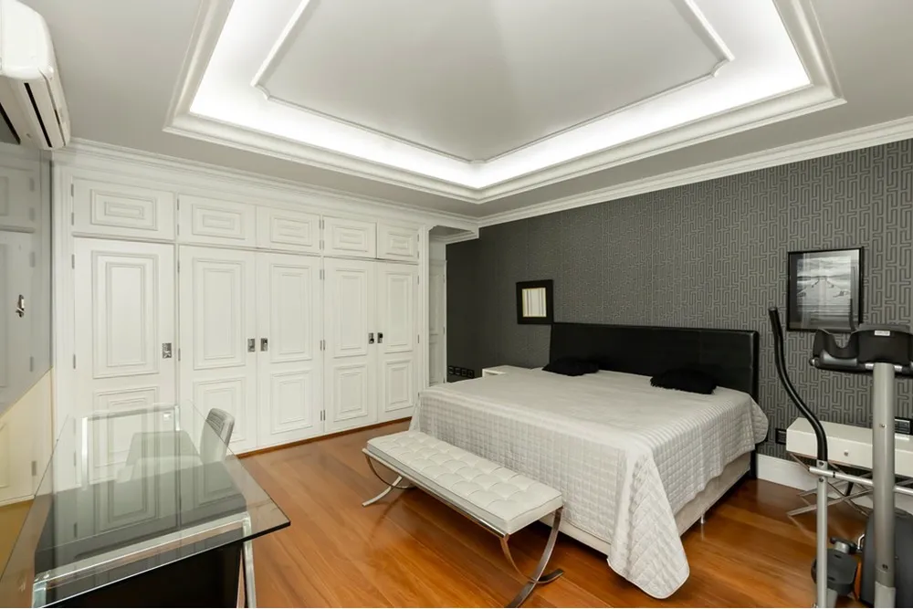 Apartamento, 3 quartos, 392 m² - Foto 1