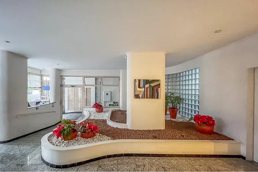 Apartamento, 3 quartos, 212 m² - Foto 1